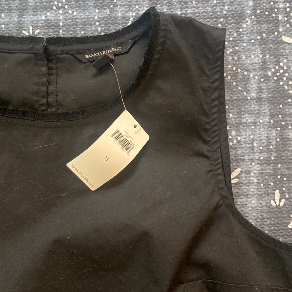 BR fringe hem blouse